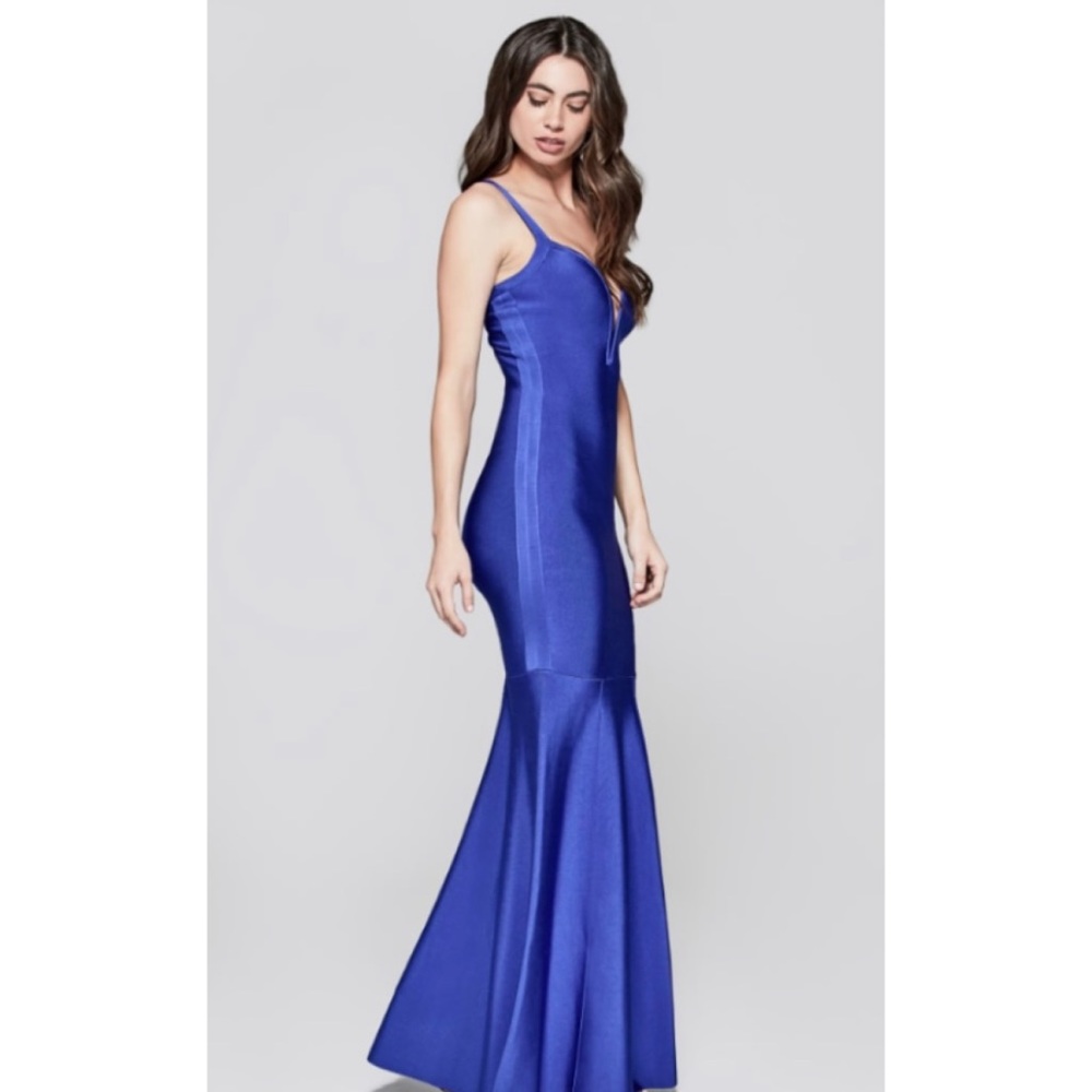 NWT Marciano Guess Vivette Bandage Mermaid Gown - Picture 2 of 6